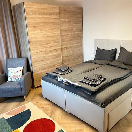 Parkview Luxury In City Center 8 เวลีคอเทอร์โนโว ภายนอก รูปภาพ